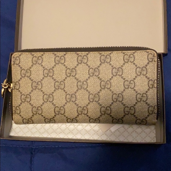 🔥Gucci Wallet🔥 - Picture 2 of 12